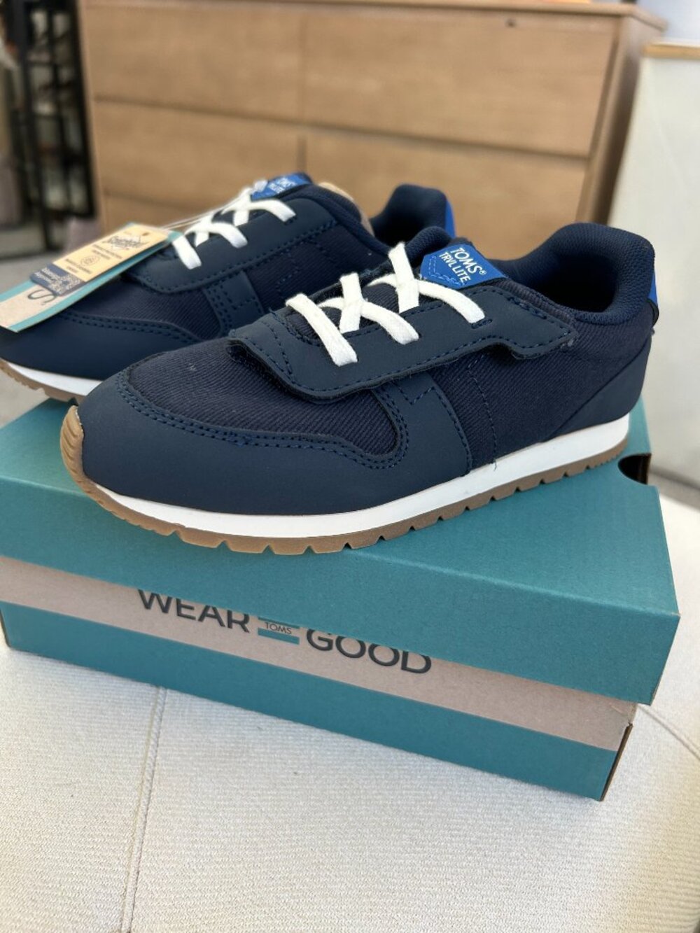 TOMS Toddler 11 TRVL LITE Retro Runner Sneakers Navy NWT